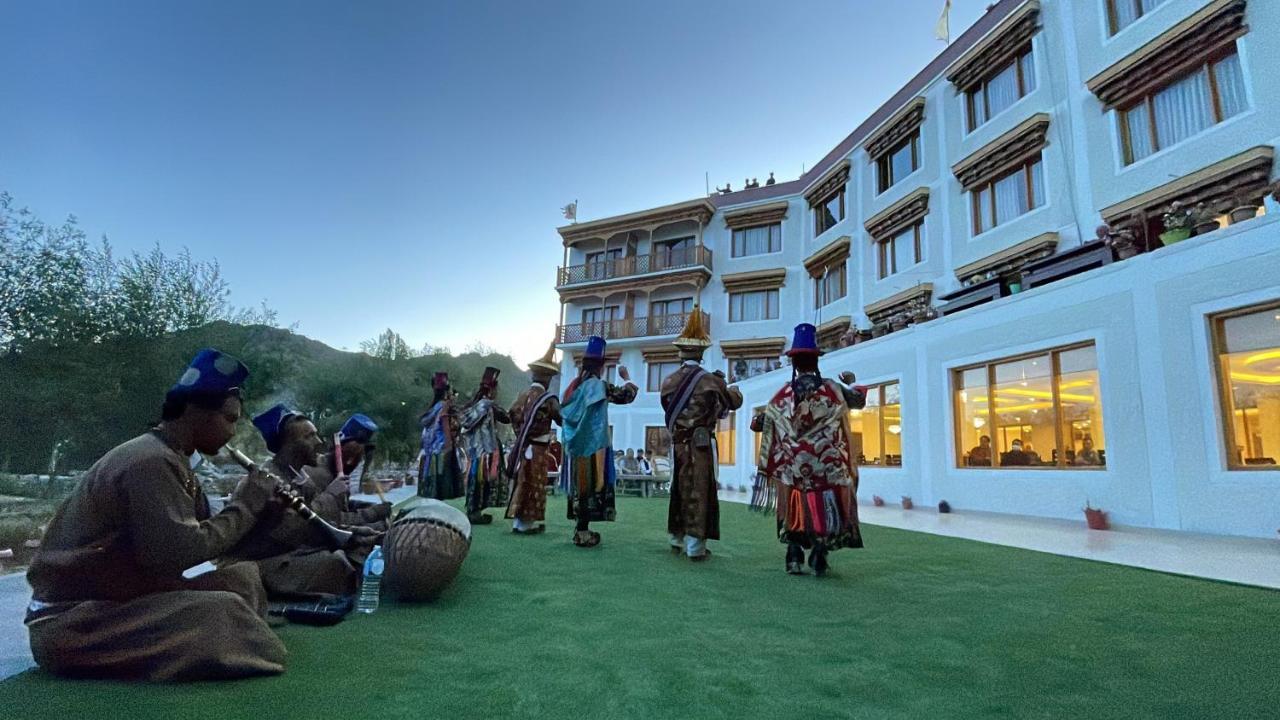 Hotel Deskitsal Λεχ Εξωτερικό φωτογραφία