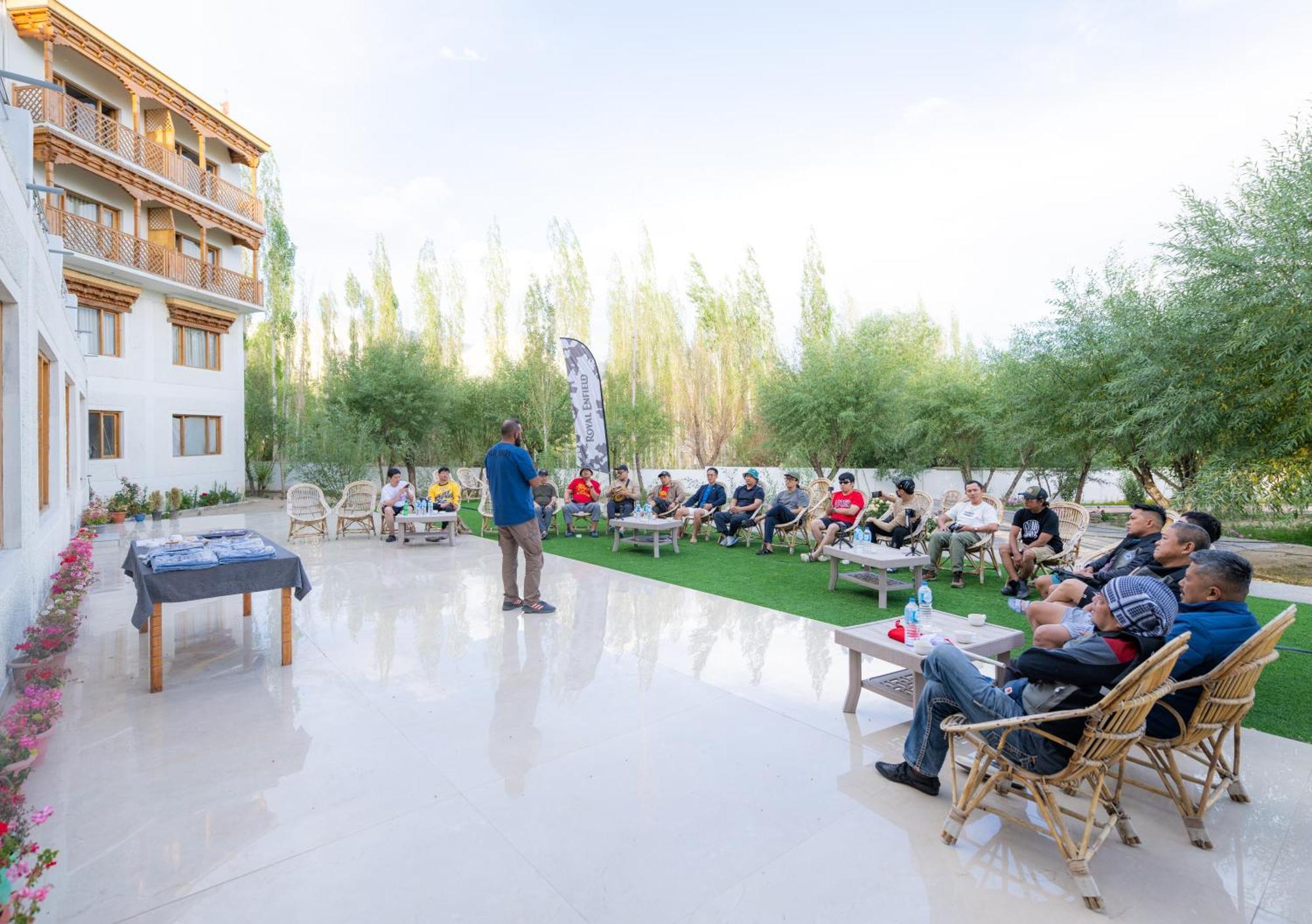 Hotel Deskitsal Λεχ Εξωτερικό φωτογραφία